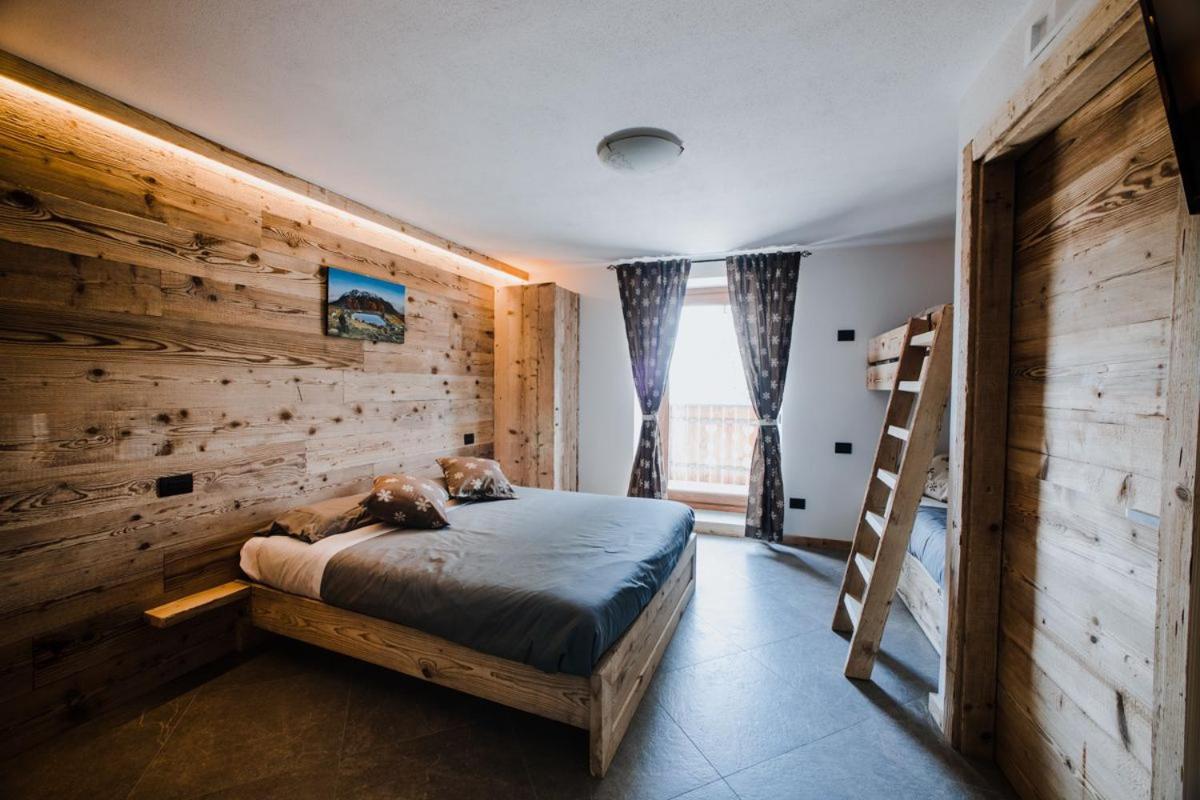 Atelier Della Montagna Panzió Zambla Alta Kültér fotó