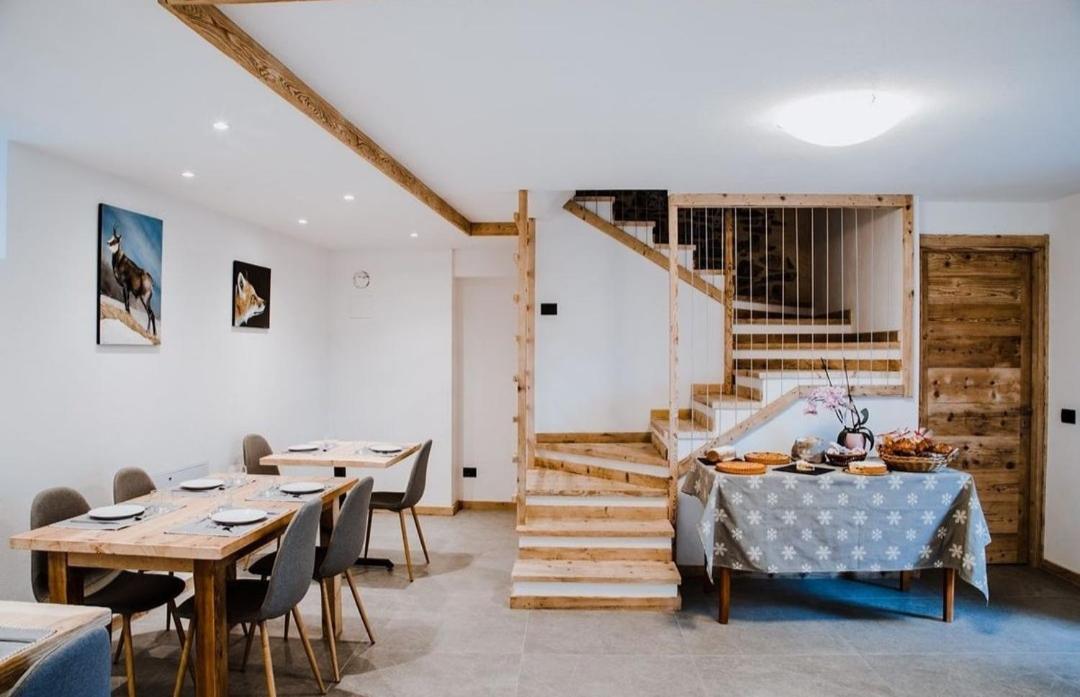 Atelier Della Montagna Panzió Zambla Alta Kültér fotó