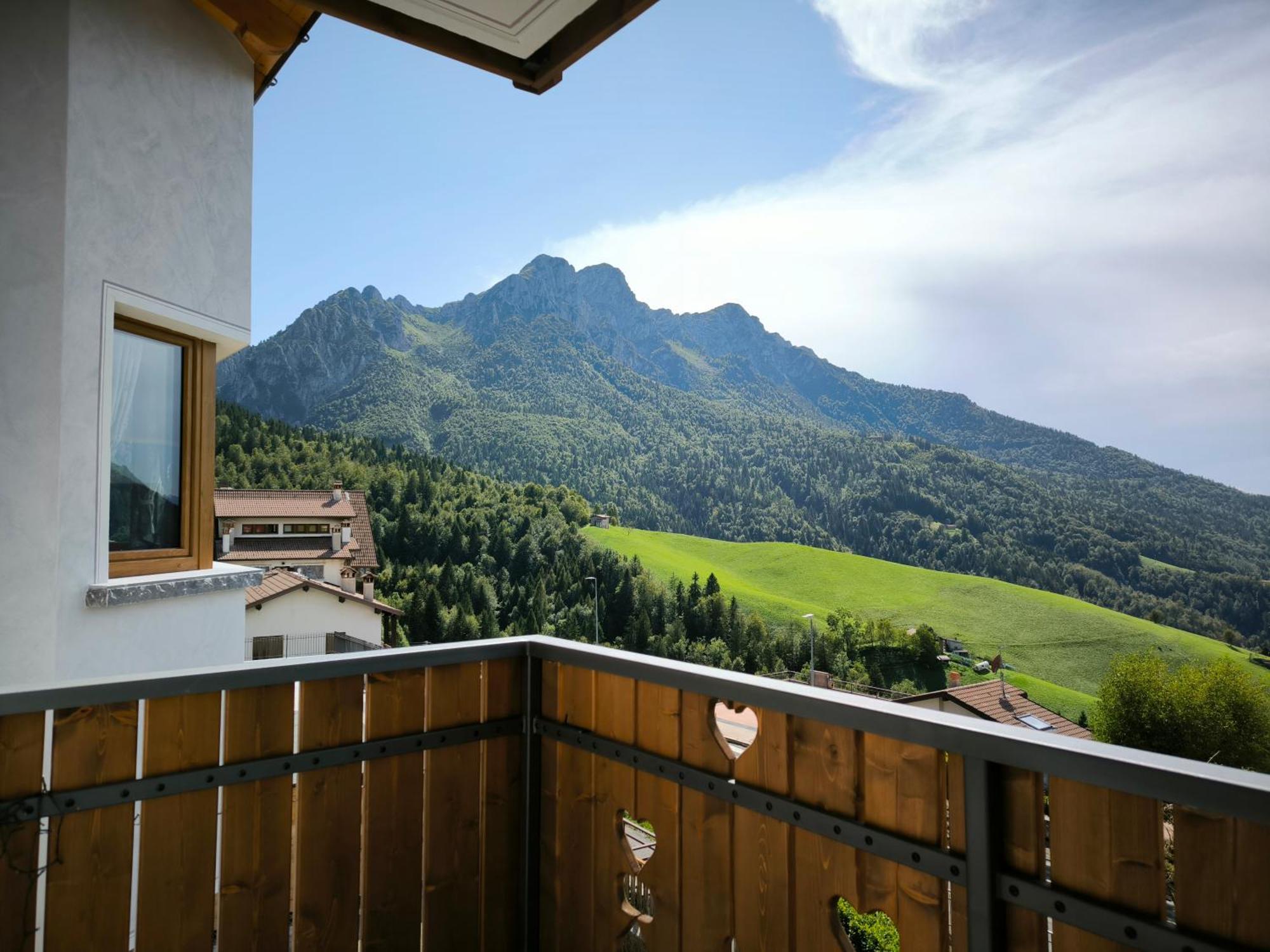 Atelier Della Montagna Panzió Zambla Alta Kültér fotó